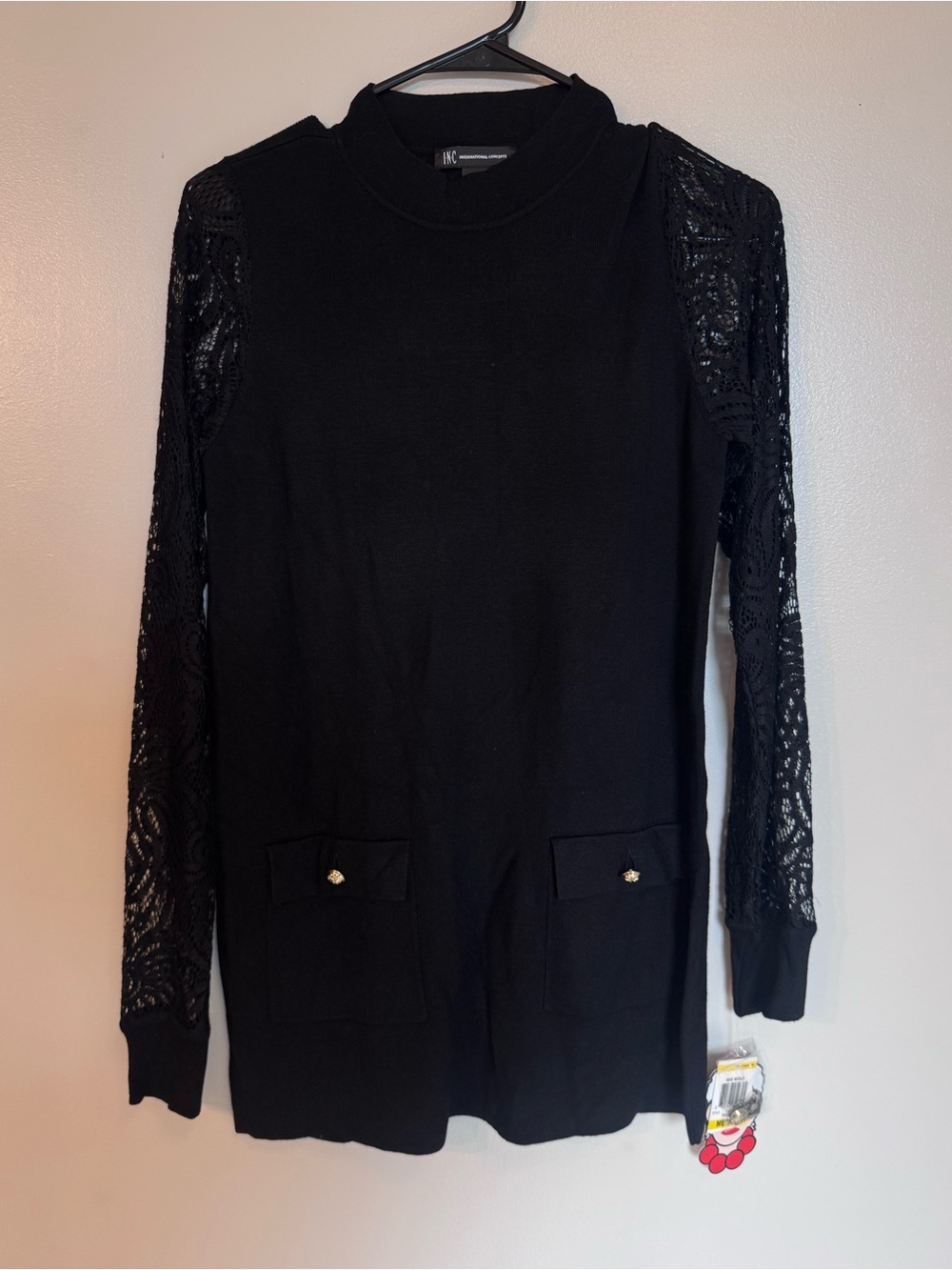 NWT INC Sweater
